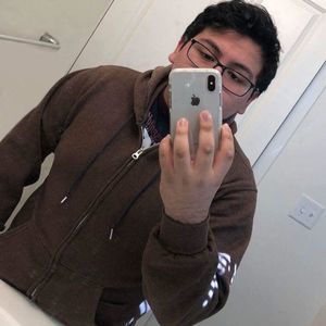 Meet your Posher, Pablo luis